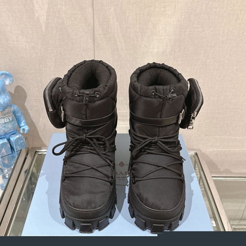 Pra*a boots